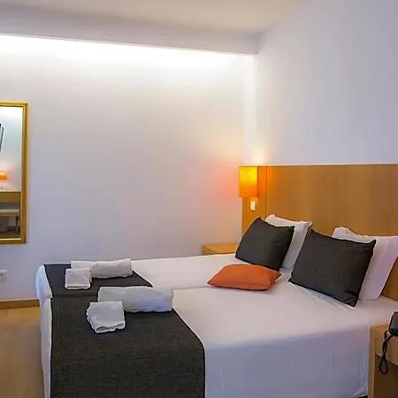 Hotel Mira Sagres 3*